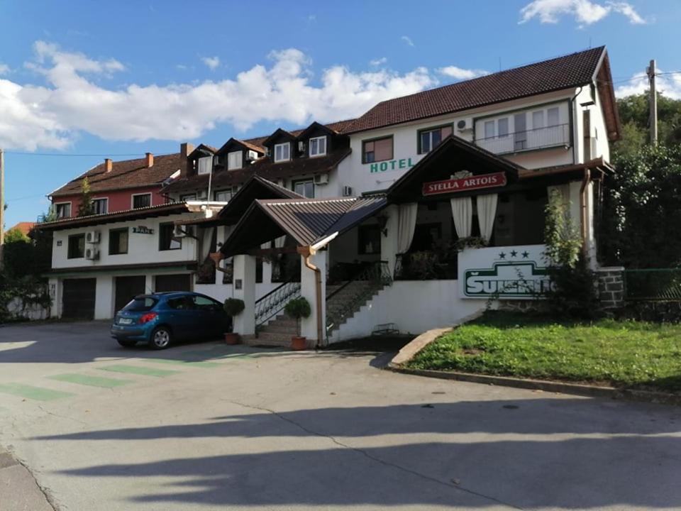 Bed and Breakfast Sulentic Sobe I Restoran Virovitica Exterior foto