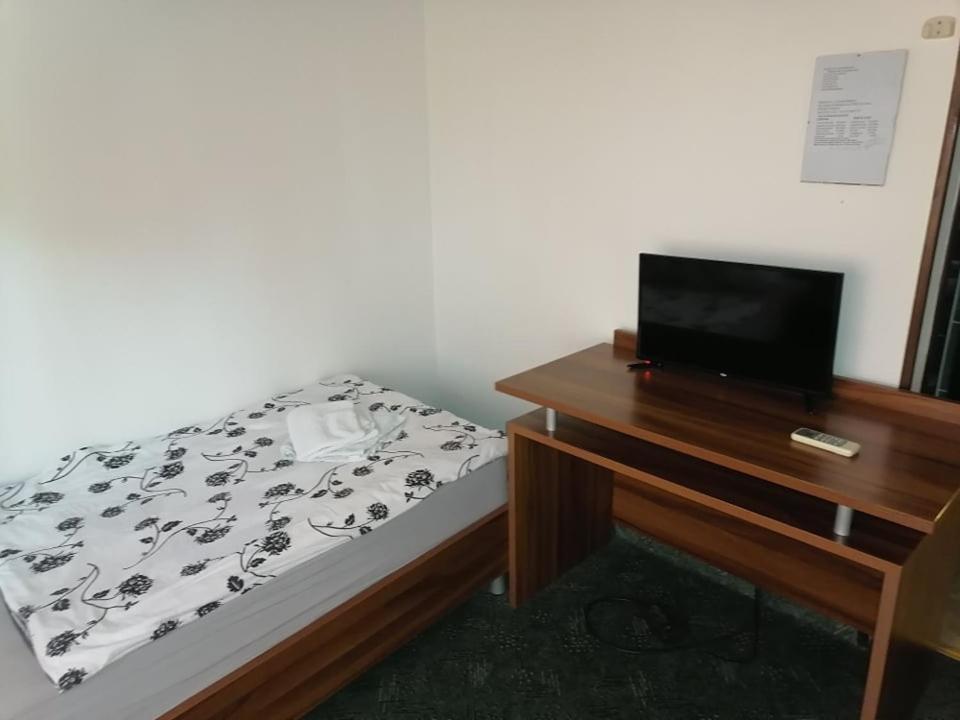 Bed and Breakfast Sulentic Sobe I Restoran Virovitica Exterior foto