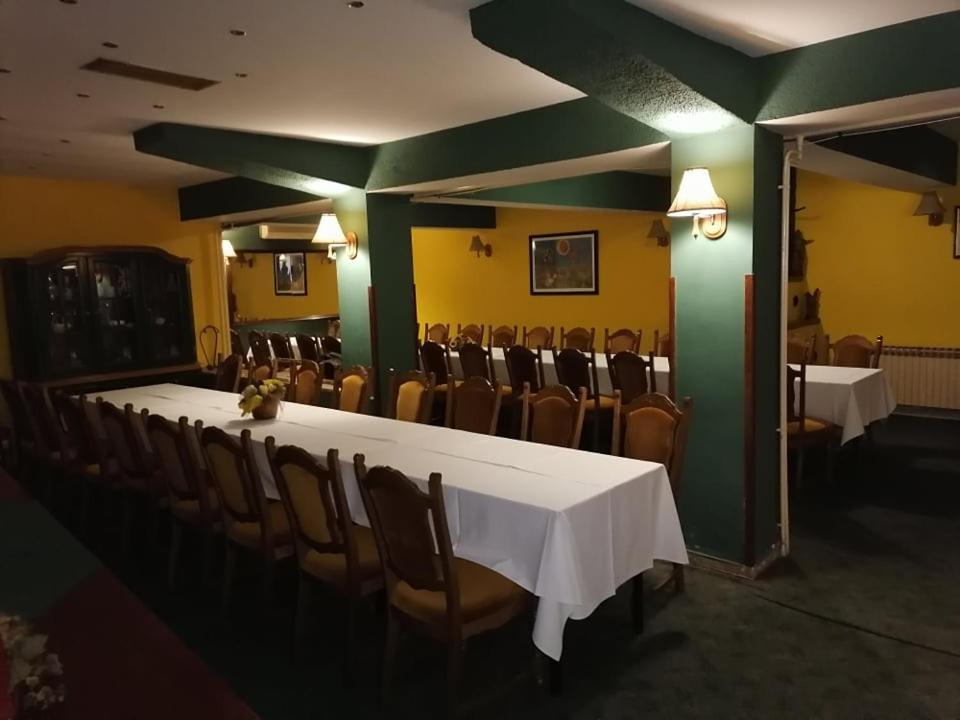 Bed and Breakfast Sulentic Sobe I Restoran Virovitica Exterior foto
