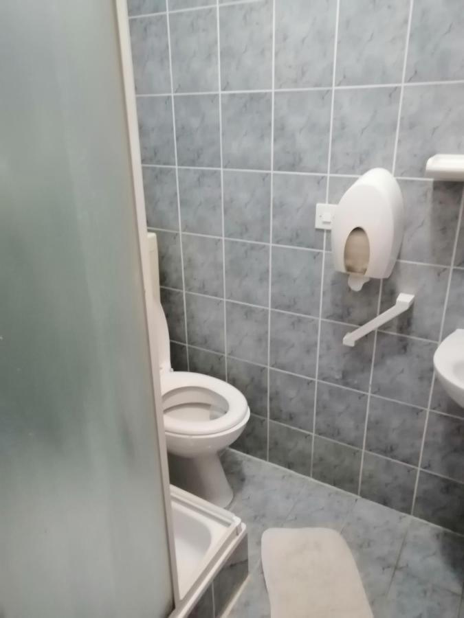 Bed and Breakfast Sulentic Sobe I Restoran Virovitica Exterior foto